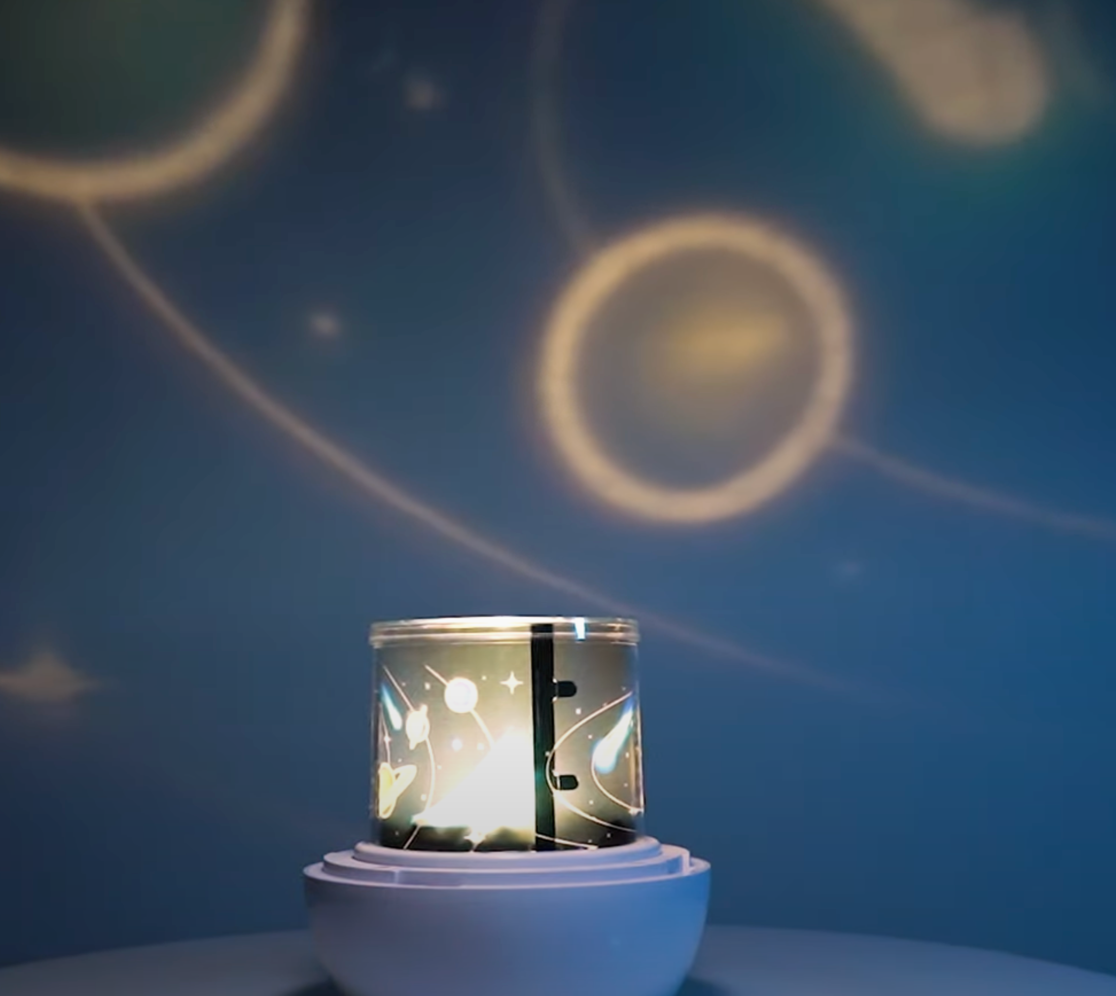 Lil Dreamers Lumi-Go-Round Space Rotating Projector Light